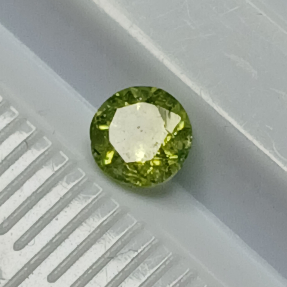 Beautiful Kiwi Green Peridot Gemstone 4mm